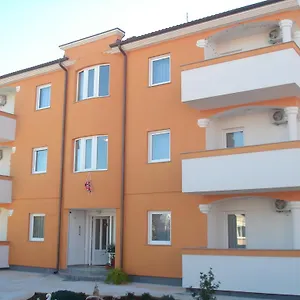 Buzleta Ii , Fažana Croazia